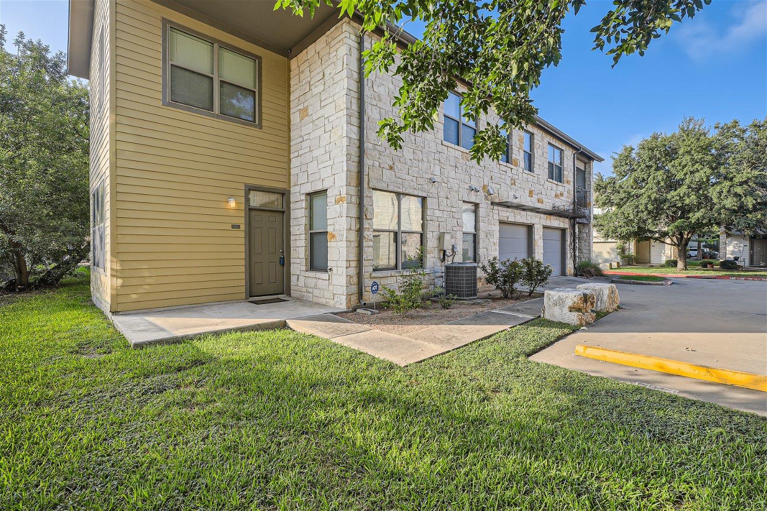1201 Grove Blvd # 1404, Austin, TX 78741
