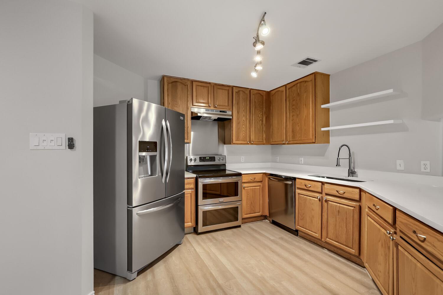 7411 Pusch Ridge Loop, Austin, TX 78749