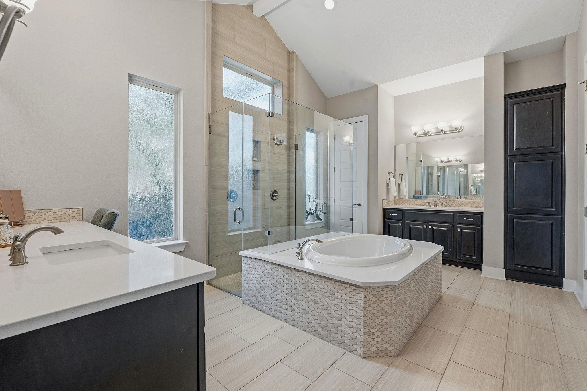 12805 Padua Dr, Austin, TX 78739