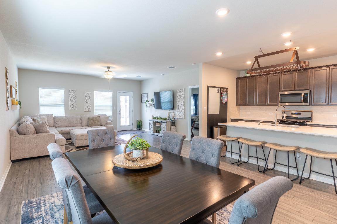600 Loriner Way, Liberty Hill, TX 78642