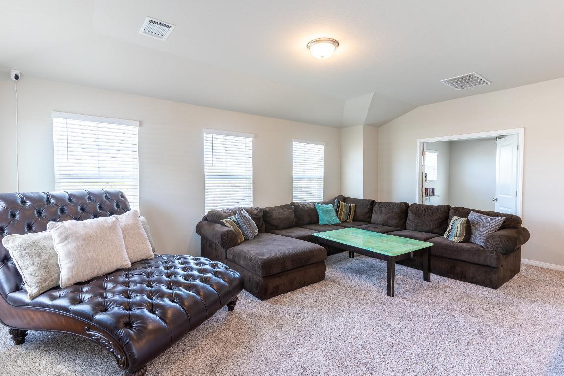 600 Loriner Way, Liberty Hill, TX 78642
