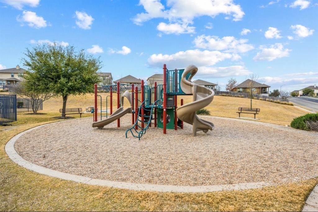 523 Andesite Cv, Liberty Hill, TX 78642