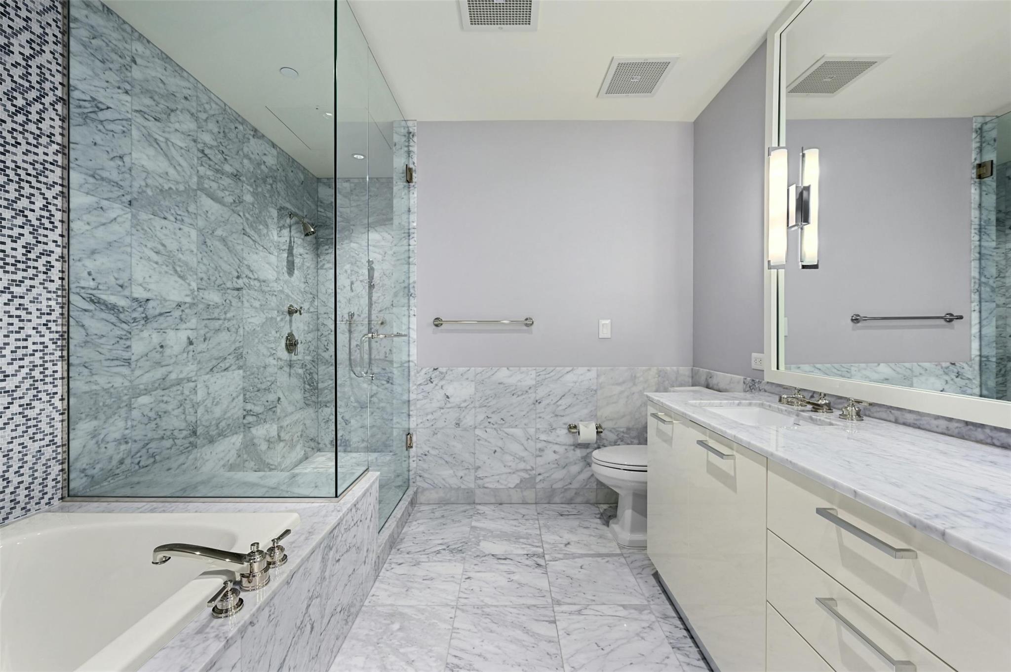 200 Congress Ave # 24B, Austin, TX 78701