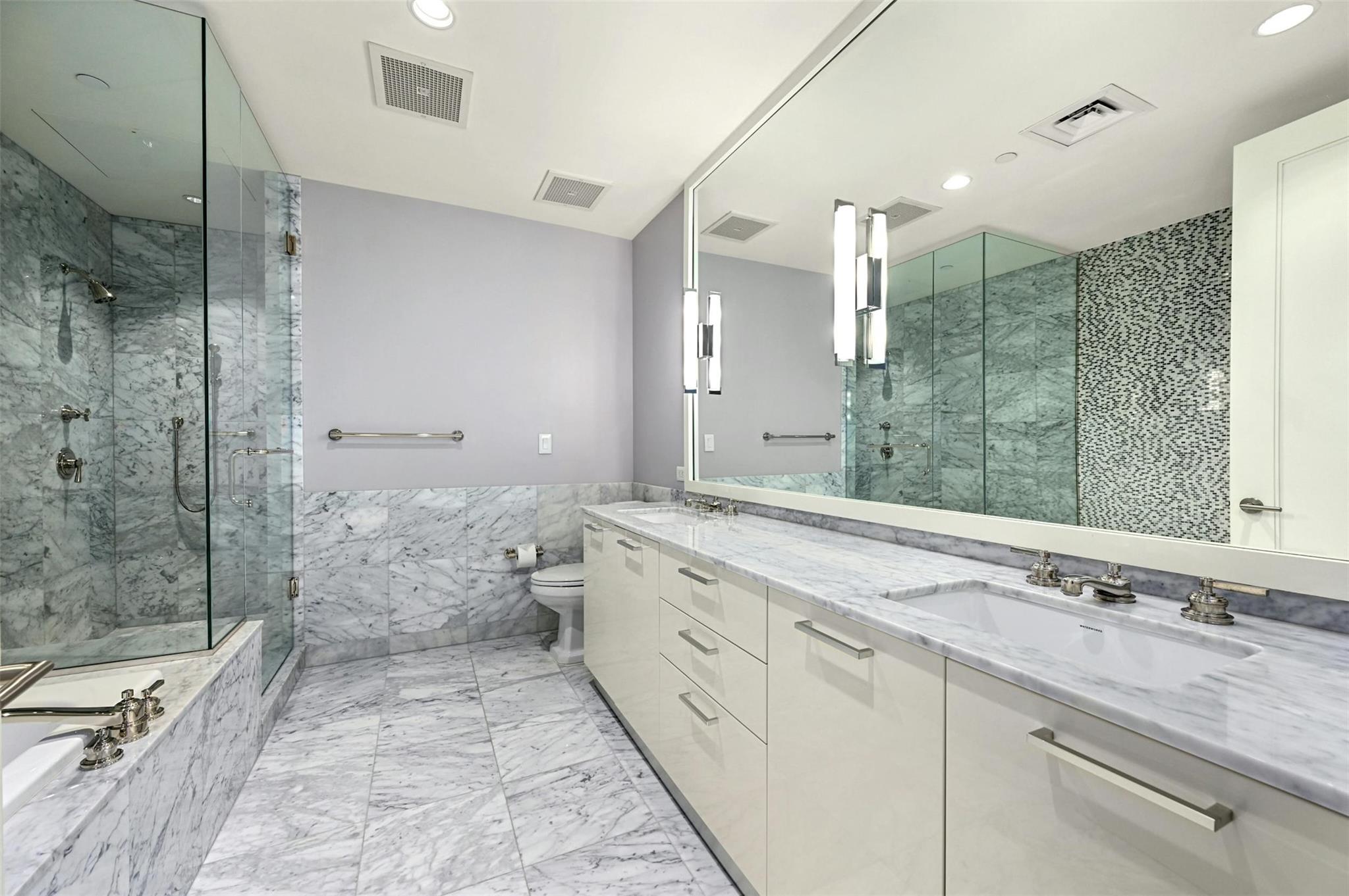 200 Congress Ave # 24B, Austin, TX 78701