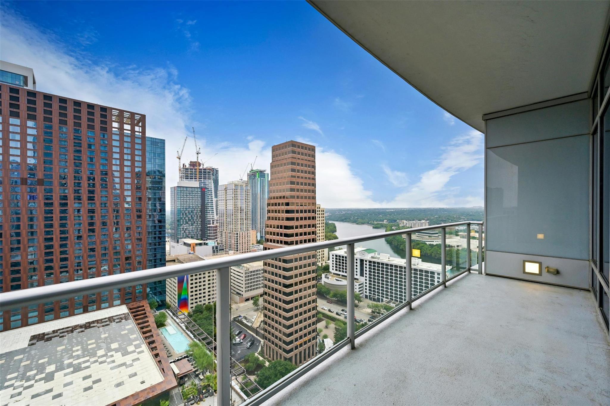 200 Congress Ave # 24B, Austin, TX 78701