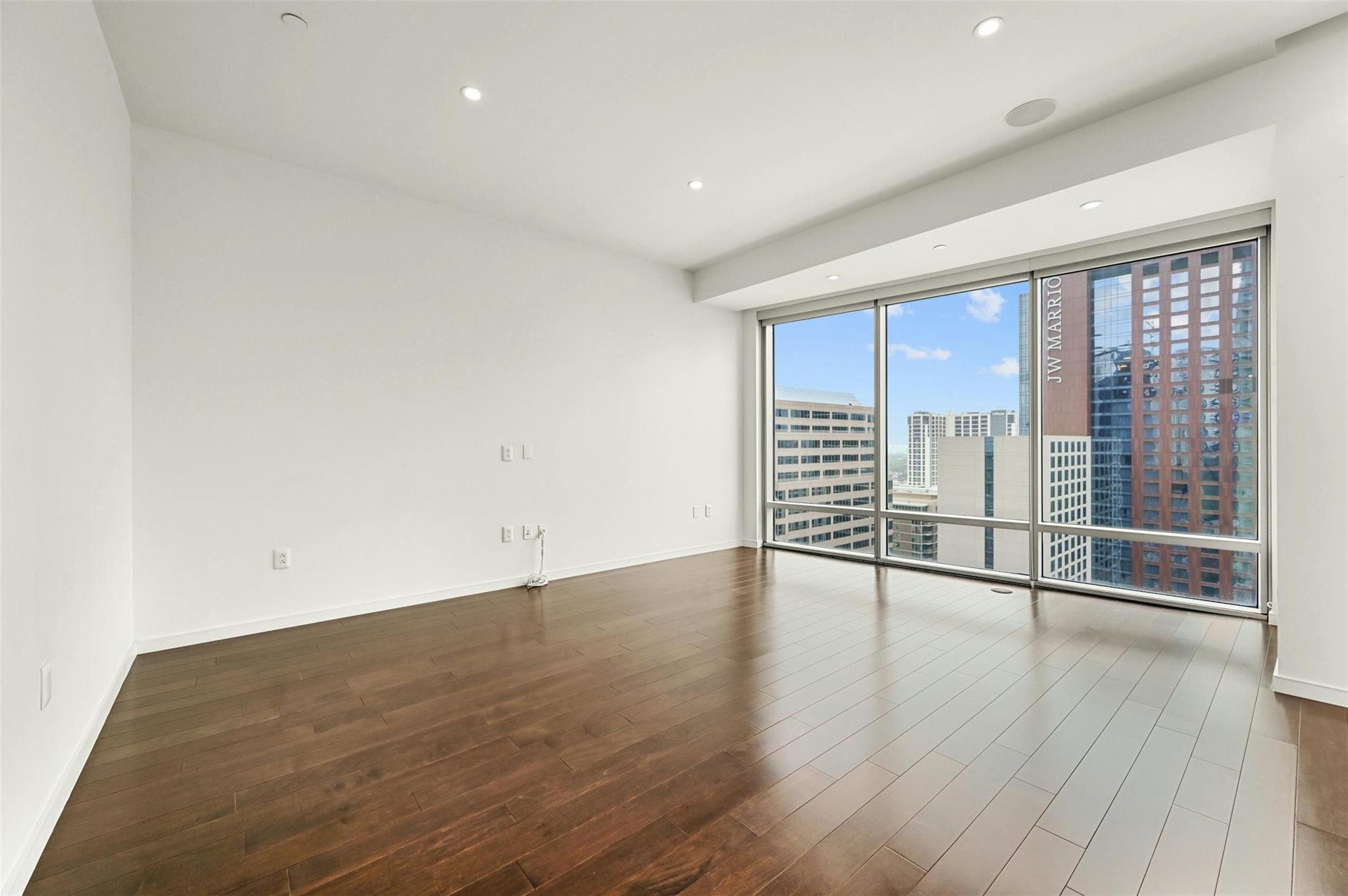 200 Congress Ave # 24B, Austin, TX 78701