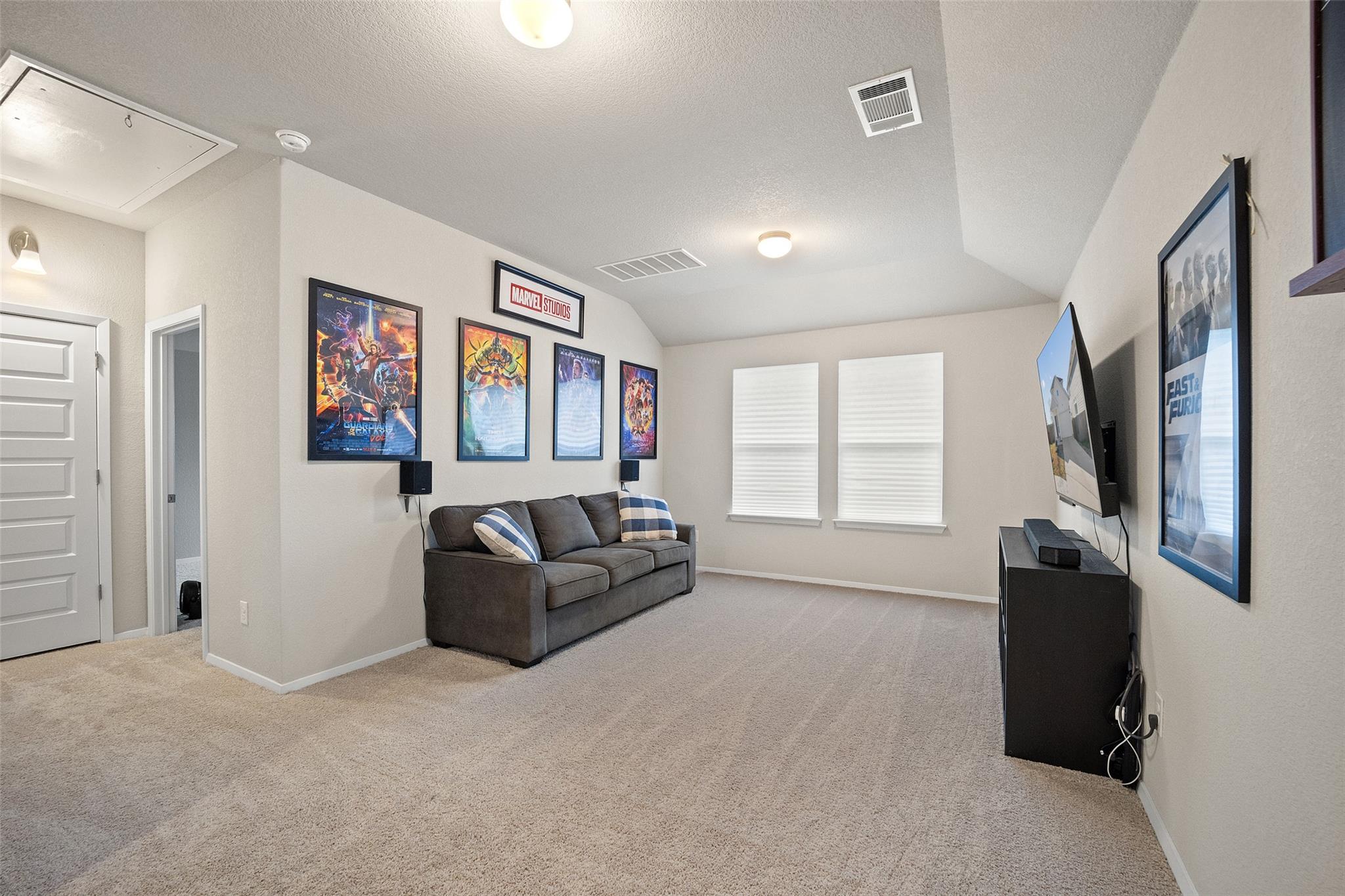 408 Black Opal Dr, Jarrell, TX 76537