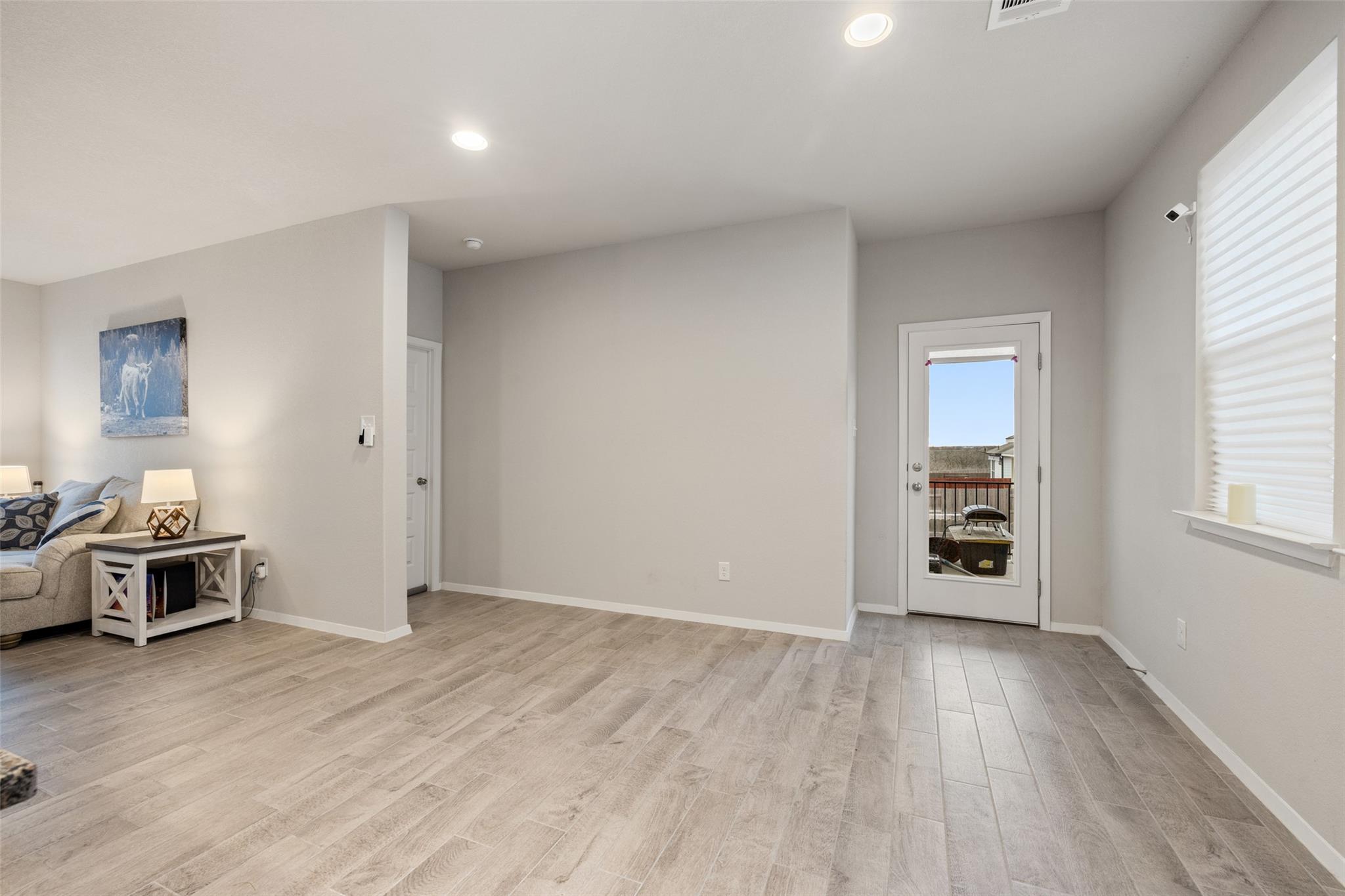 408 Black Opal Dr, Jarrell, TX 76537