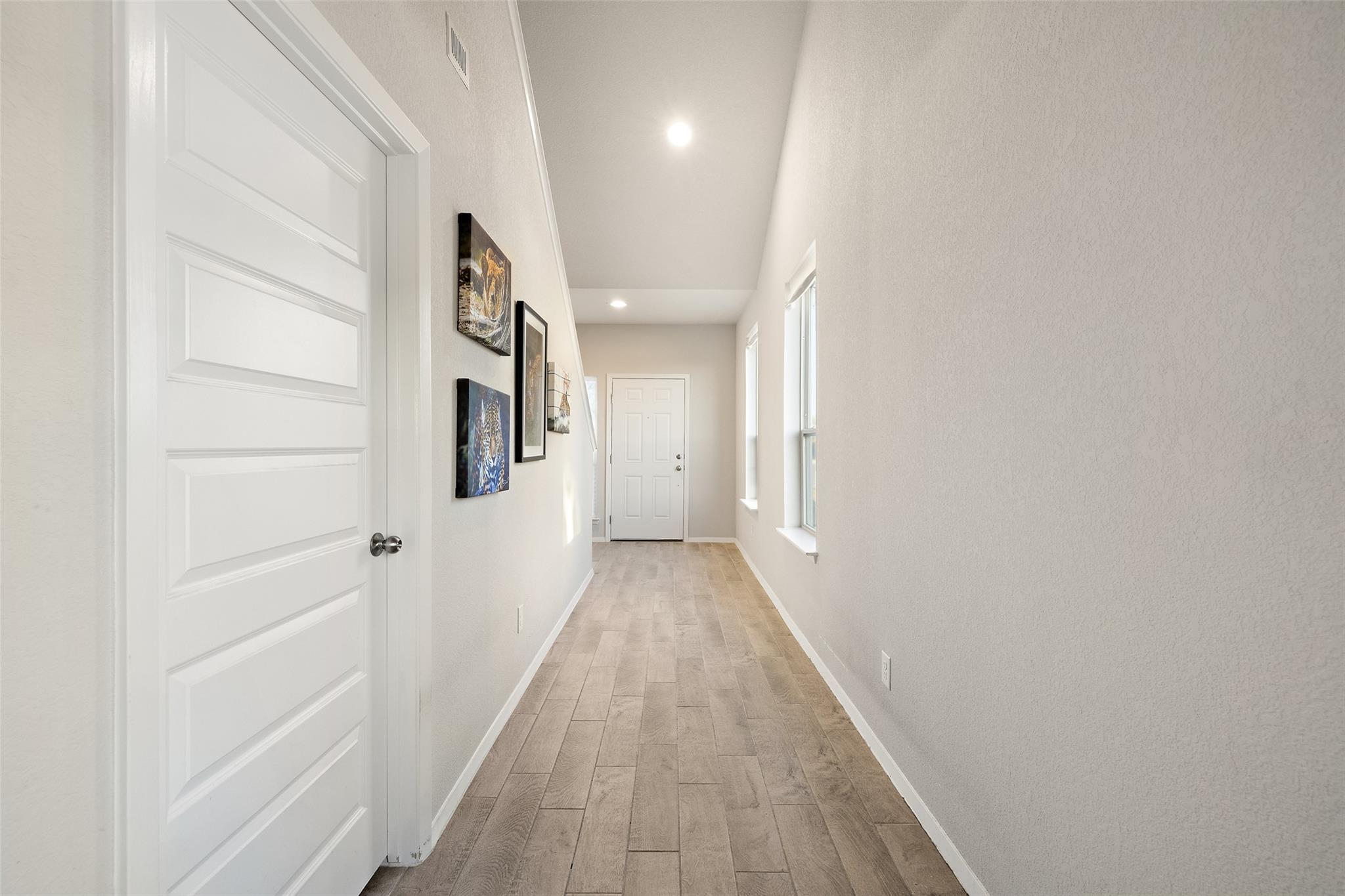 408 Black Opal Dr, Jarrell, TX 76537