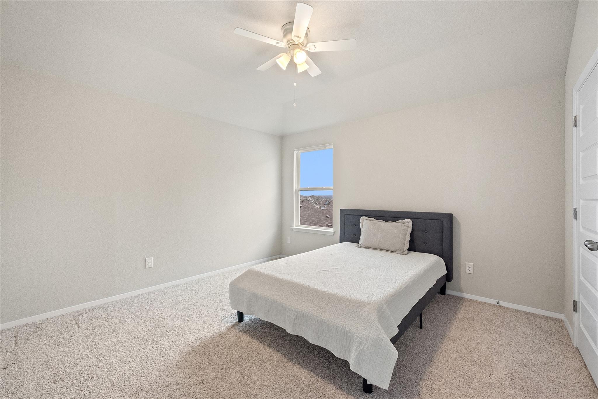 408 Black Opal Dr, Jarrell, TX 76537