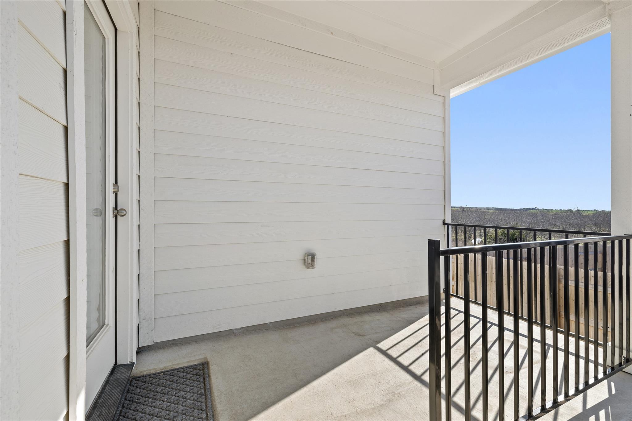 408 Black Opal Dr, Jarrell, TX 76537