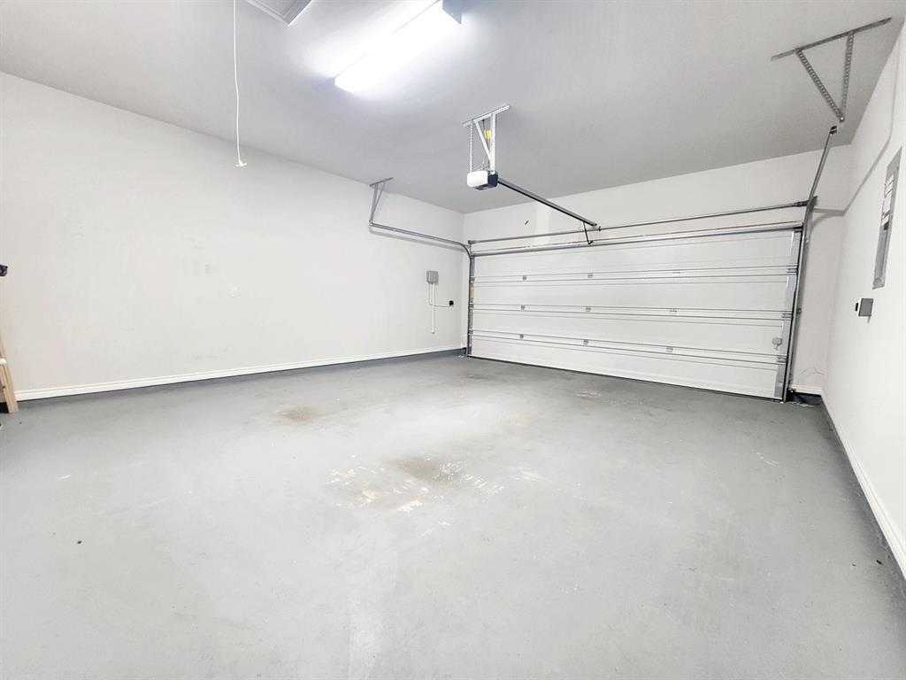 1612 Winding Stream Trl, Leander, TX 78641