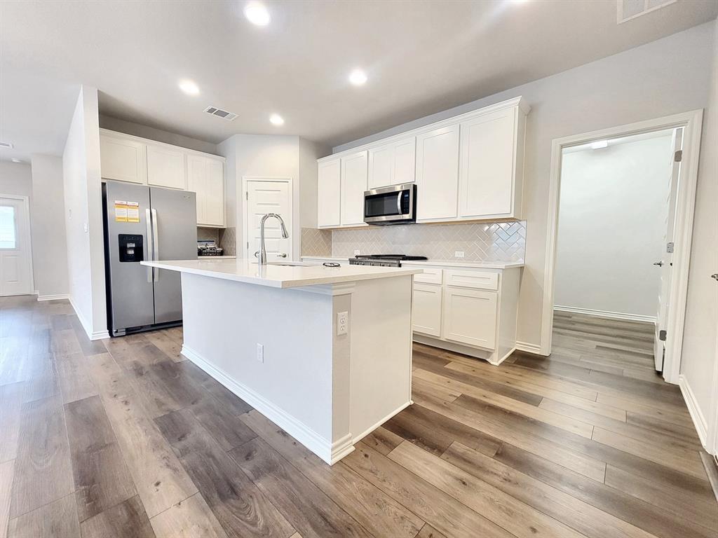 1612 Winding Stream Trl, Leander, TX 78641