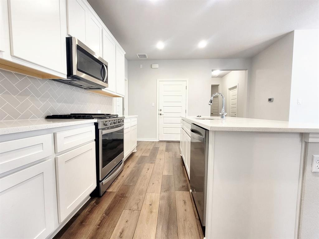 1612 Winding Stream Trl, Leander, TX 78641