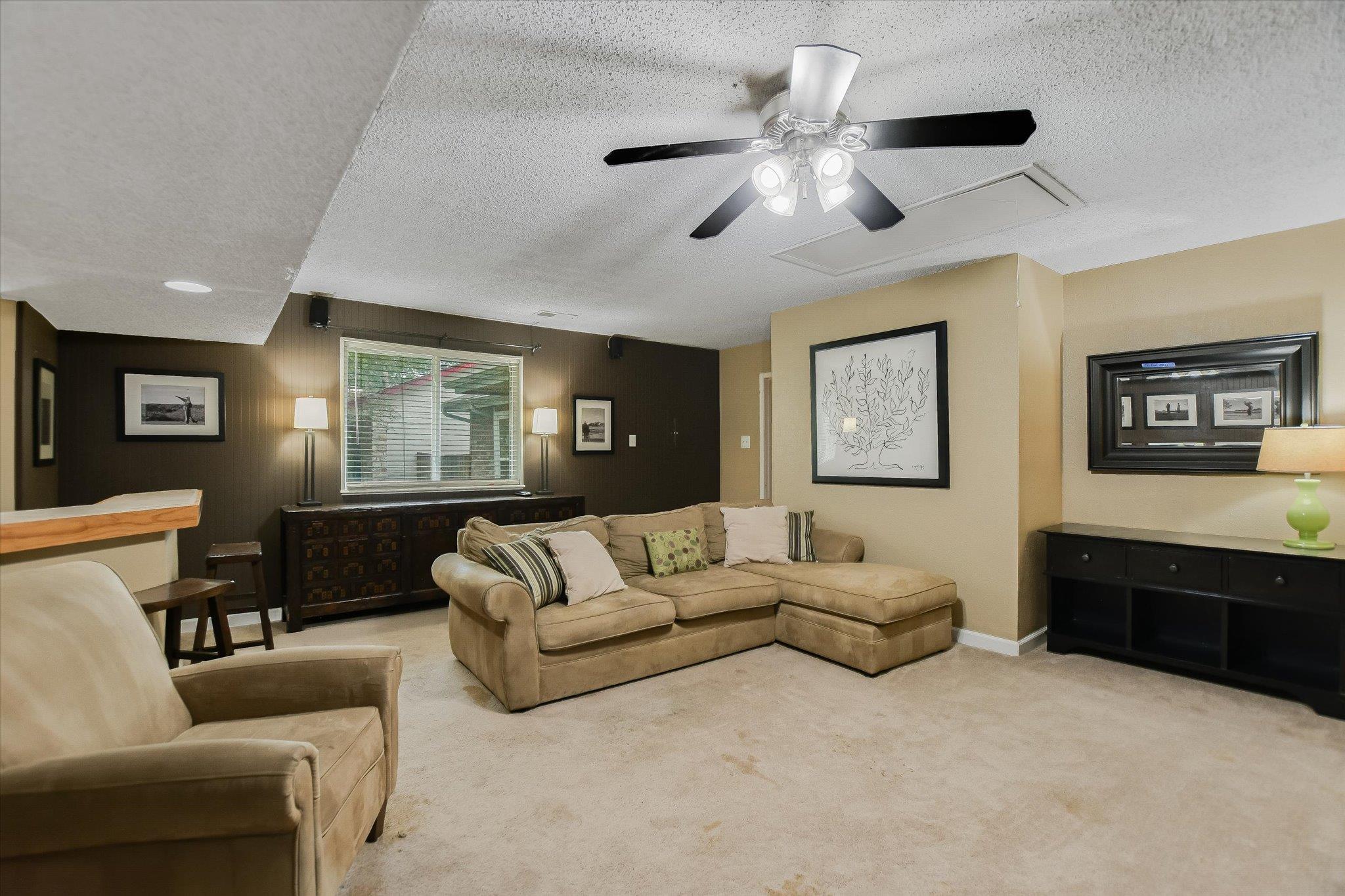 5810 Secrest Dr, Austin, TX 78759