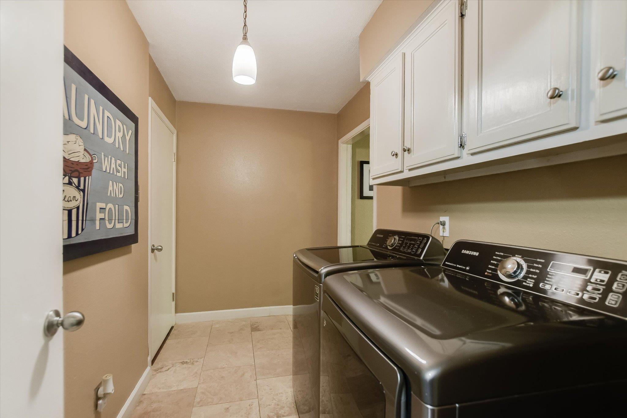 5810 Secrest Dr, Austin, TX 78759