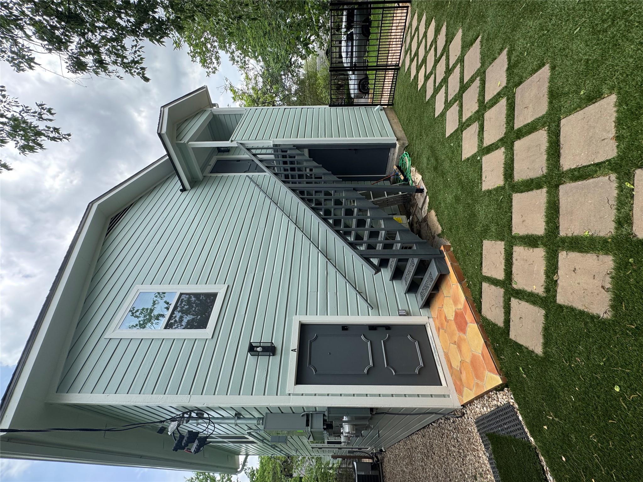 1604 W. 40th St # b, Austin, TX 78756