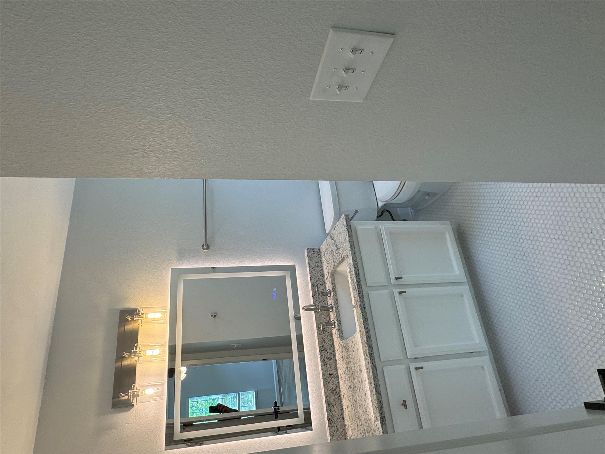 1604 W. 40th St # b, Austin, TX 78756