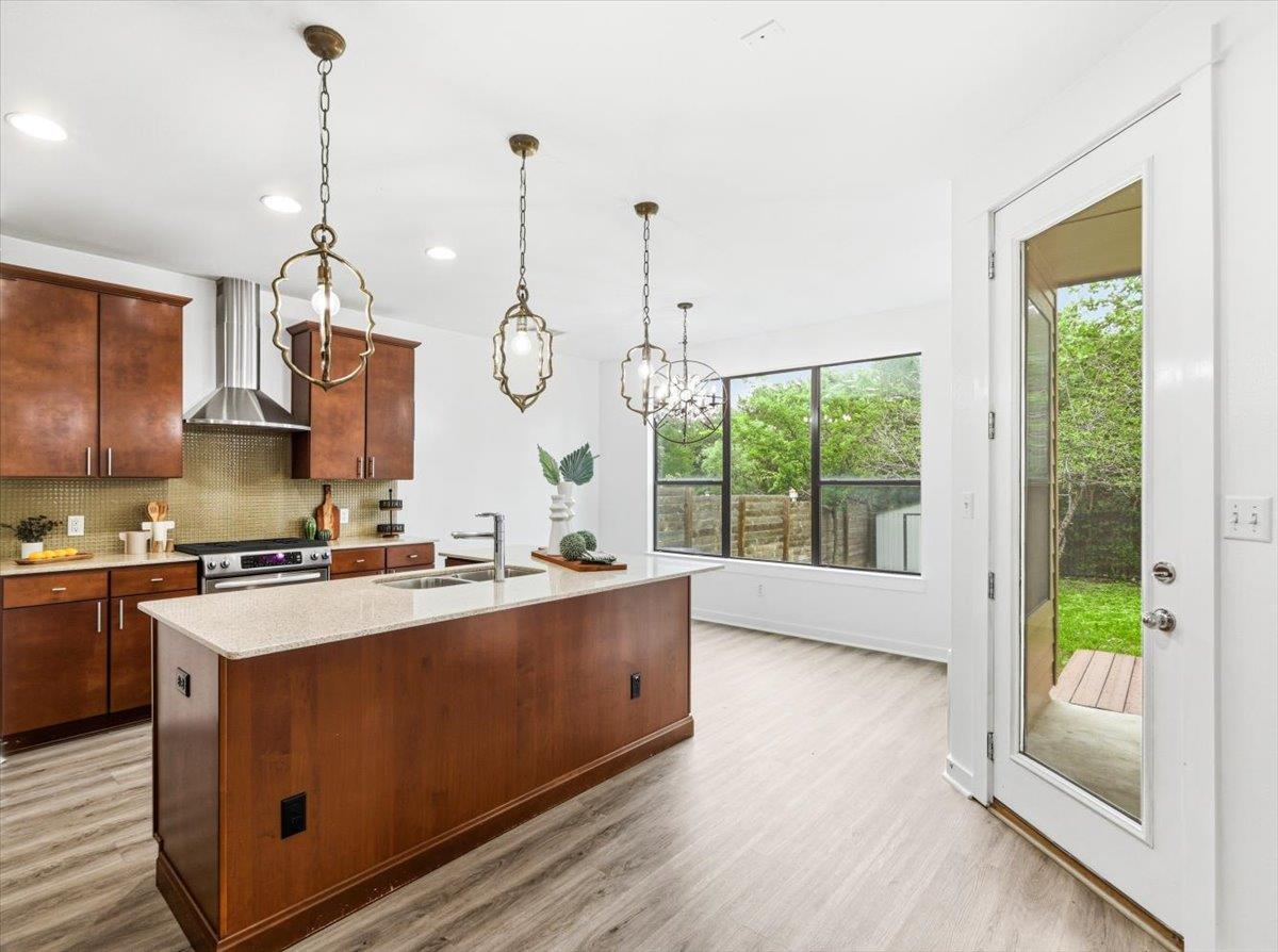 2815 Corbin Ln, Austin, TX 78704