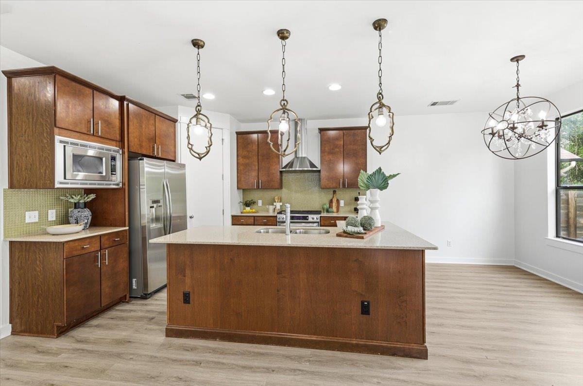 2815 Corbin Ln, Austin, TX 78704