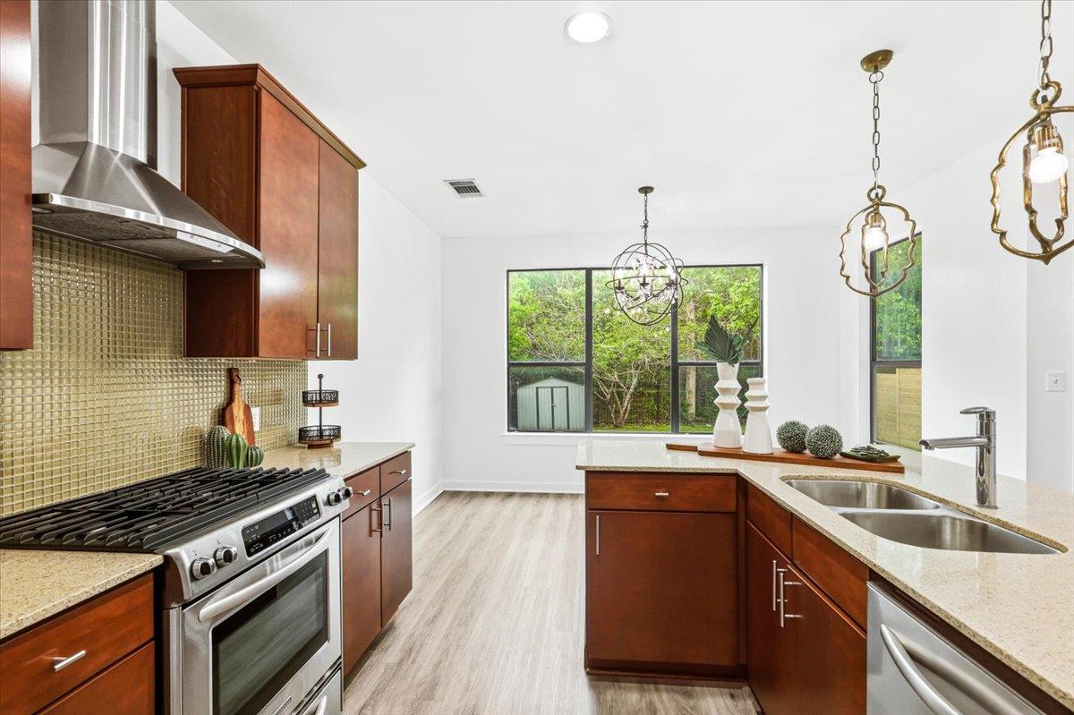 2815 Corbin Ln, Austin, TX 78704