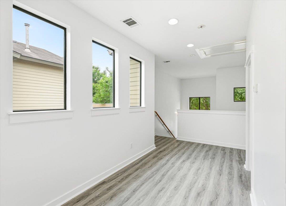 2815 Corbin Ln, Austin, TX 78704