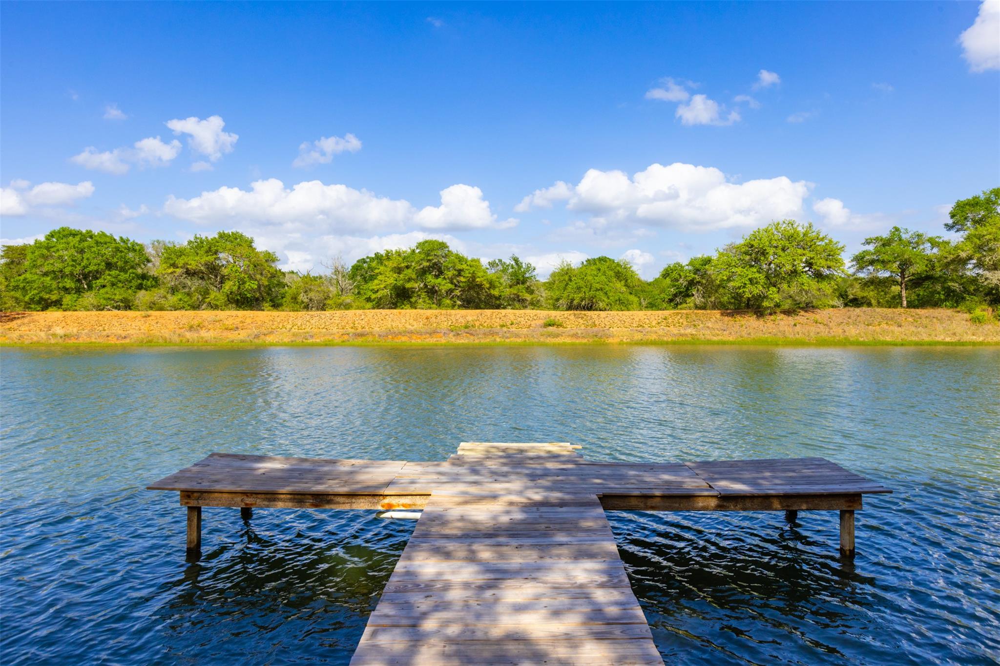 1106 N County Rd 255, Garwood, TX 77442