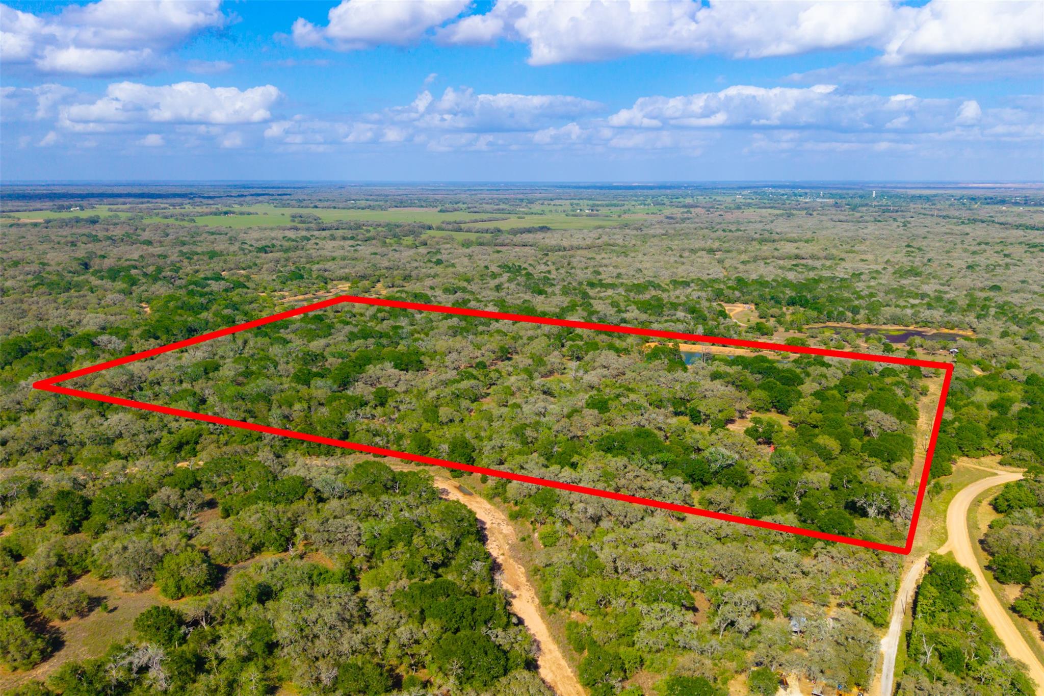 1106 N County Rd 255, Garwood, TX 77442