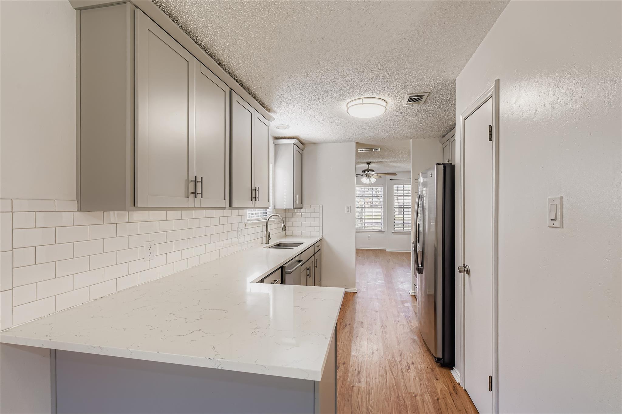 9839 Briar Ridge Dr, Austin, TX 78748