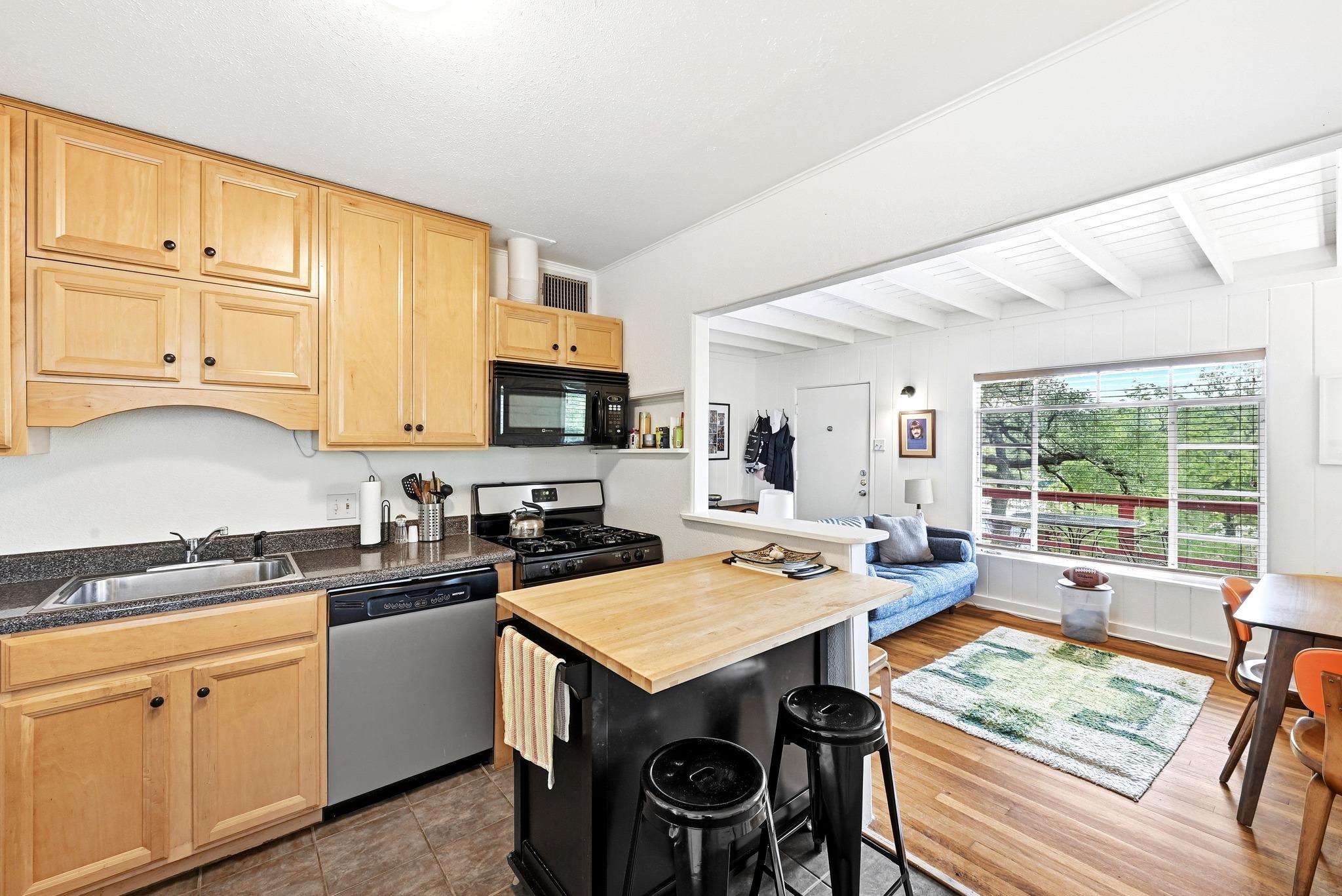 2003 Alameda Dr, Austin, TX 78704