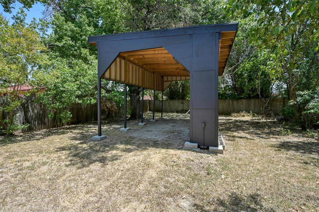 8415 Bowling Green Dr, Austin, TX 78757