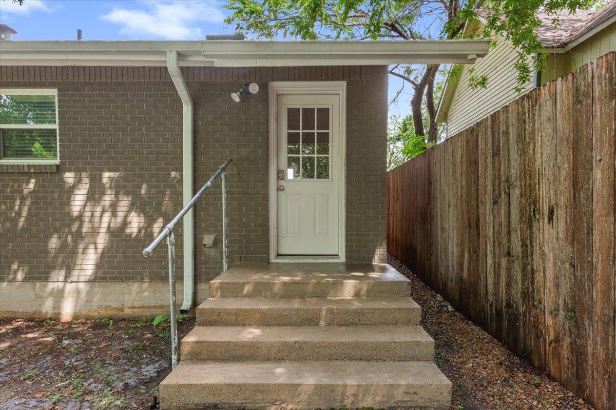 804 Ash St, Georgetown, TX 78626