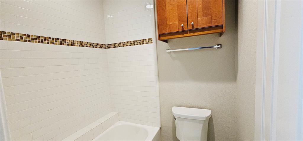 7685 Northcross Dr # 624, Austin, TX 78757