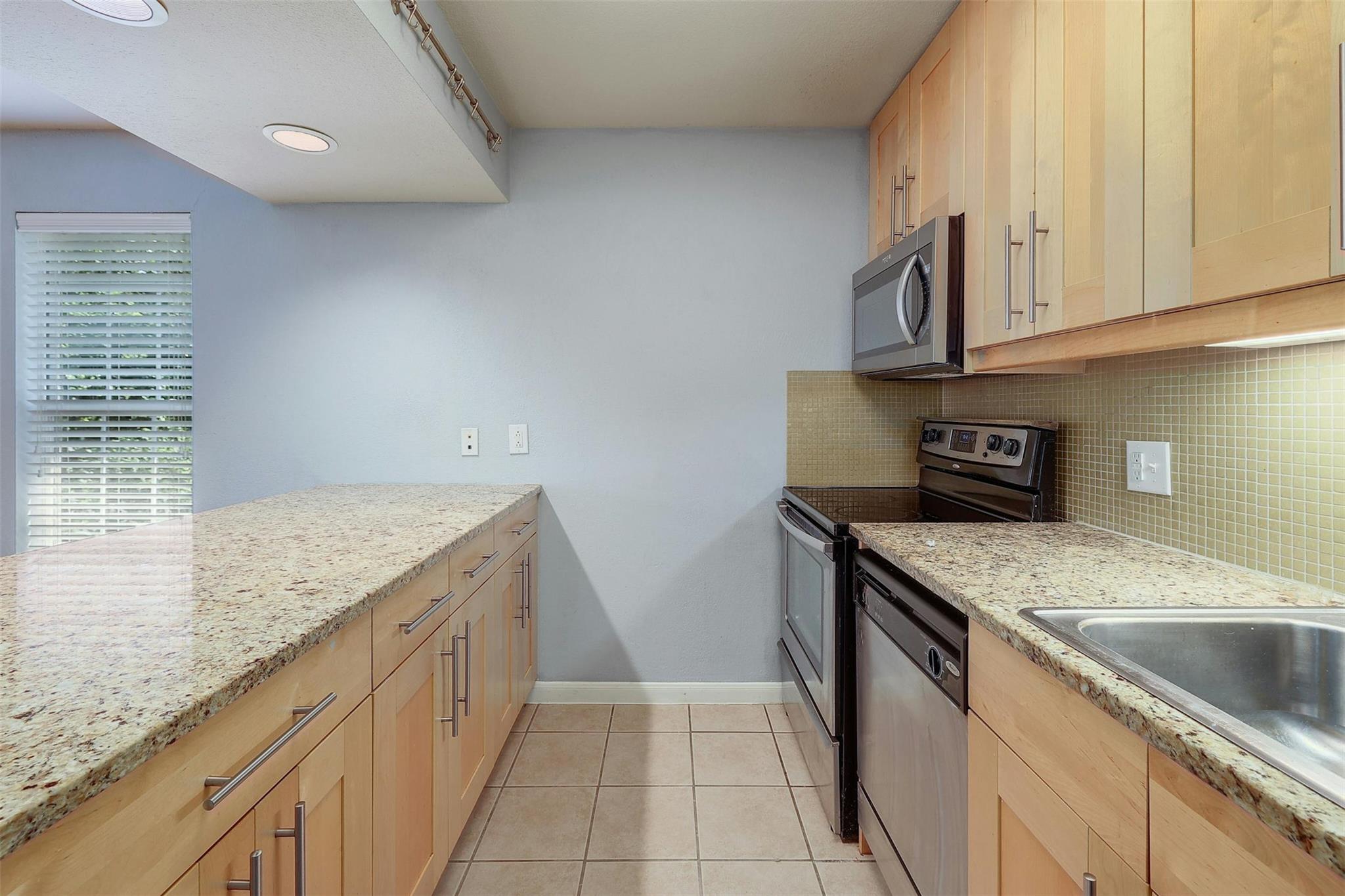 7685 Northcross Dr # 624, Austin, TX 78757