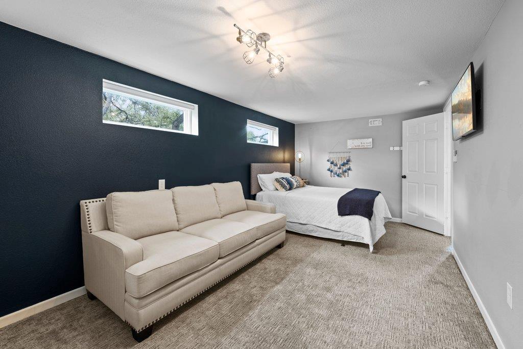 205 Beaver Cir, Horseshoe Bay, TX 78657