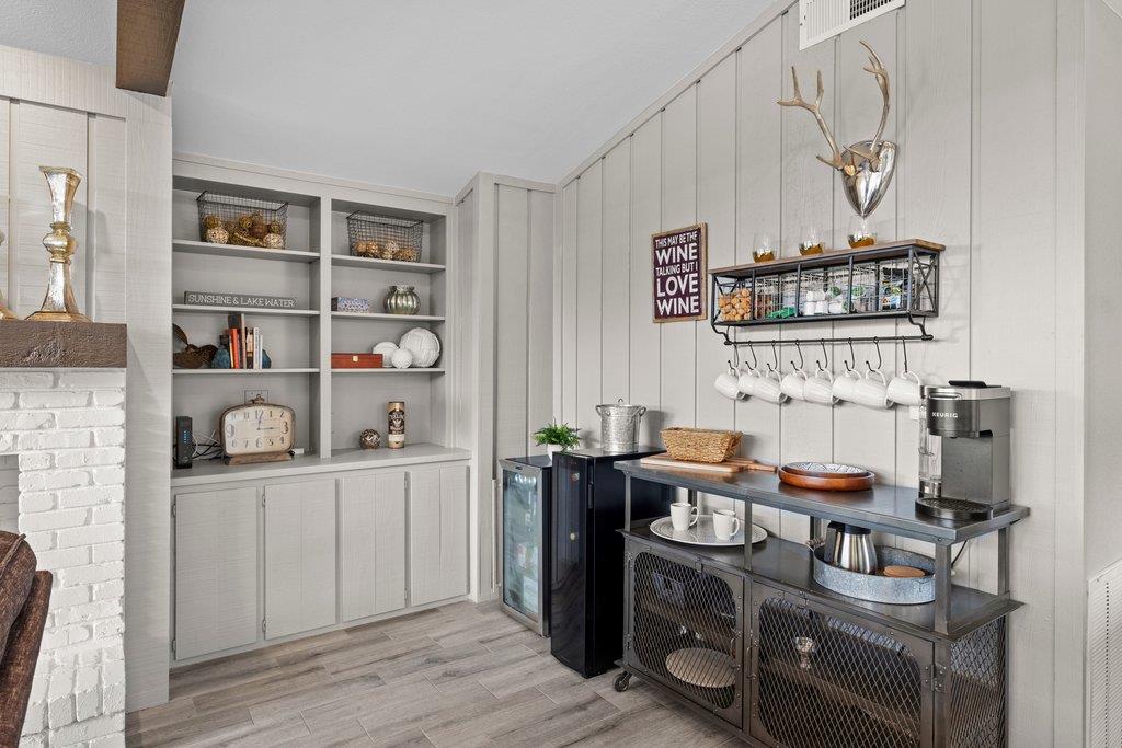 205 Beaver Cir, Horseshoe Bay, TX 78657