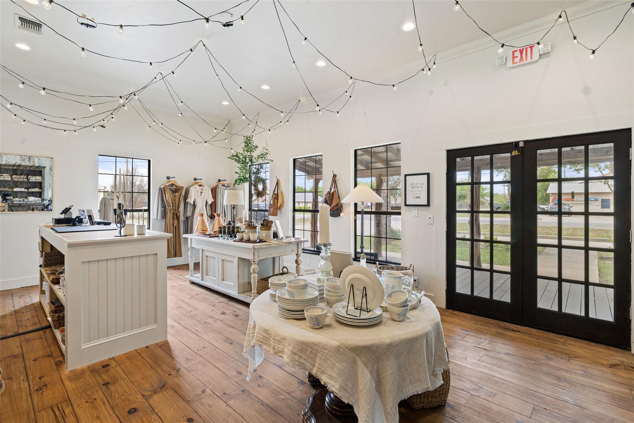 212 Ave N, Marble Falls, TX 78654