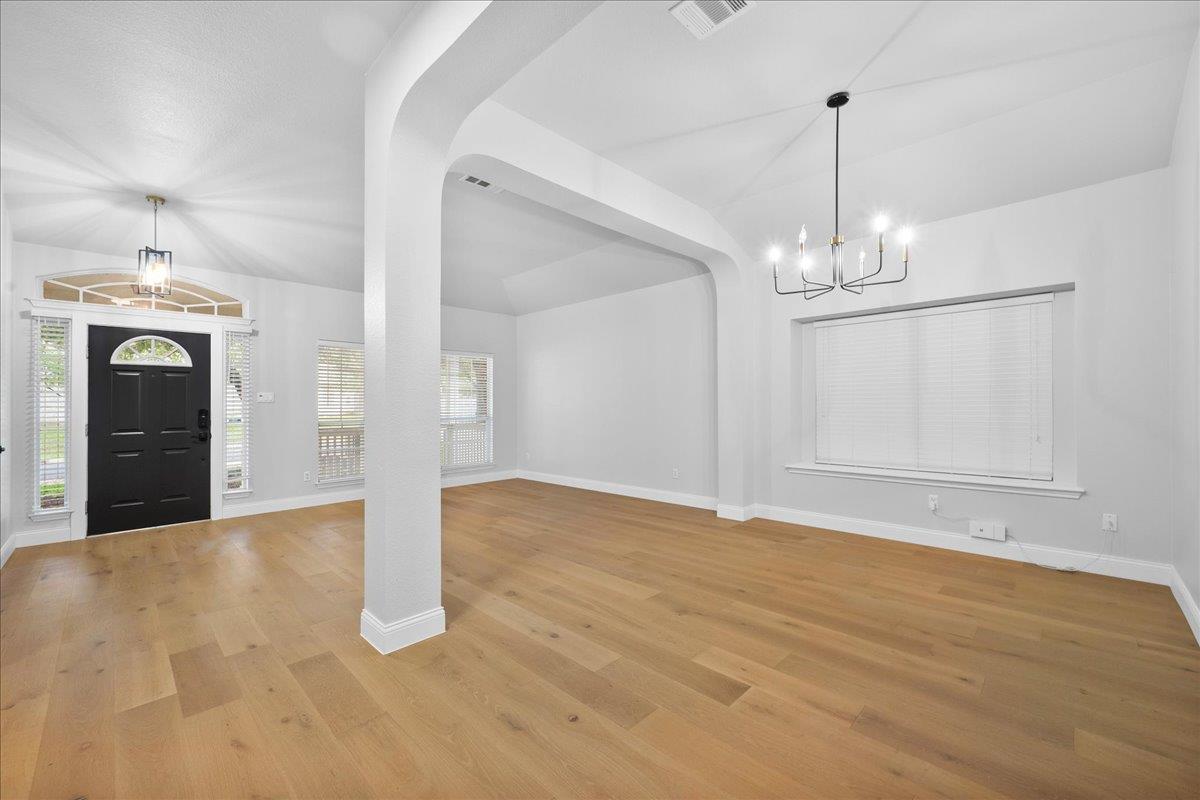 10700 Harley Ave, Austin, TX 78748