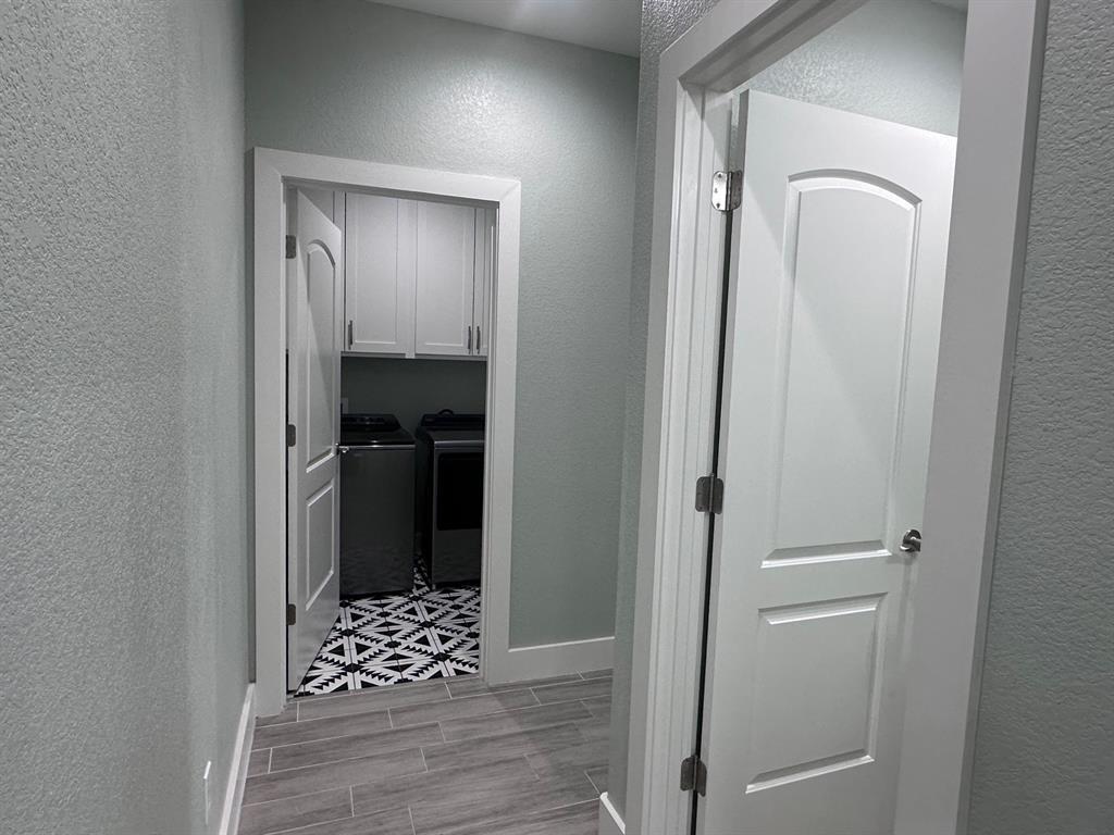 103 E Kikipua Ln, Bastrop, TX 78602