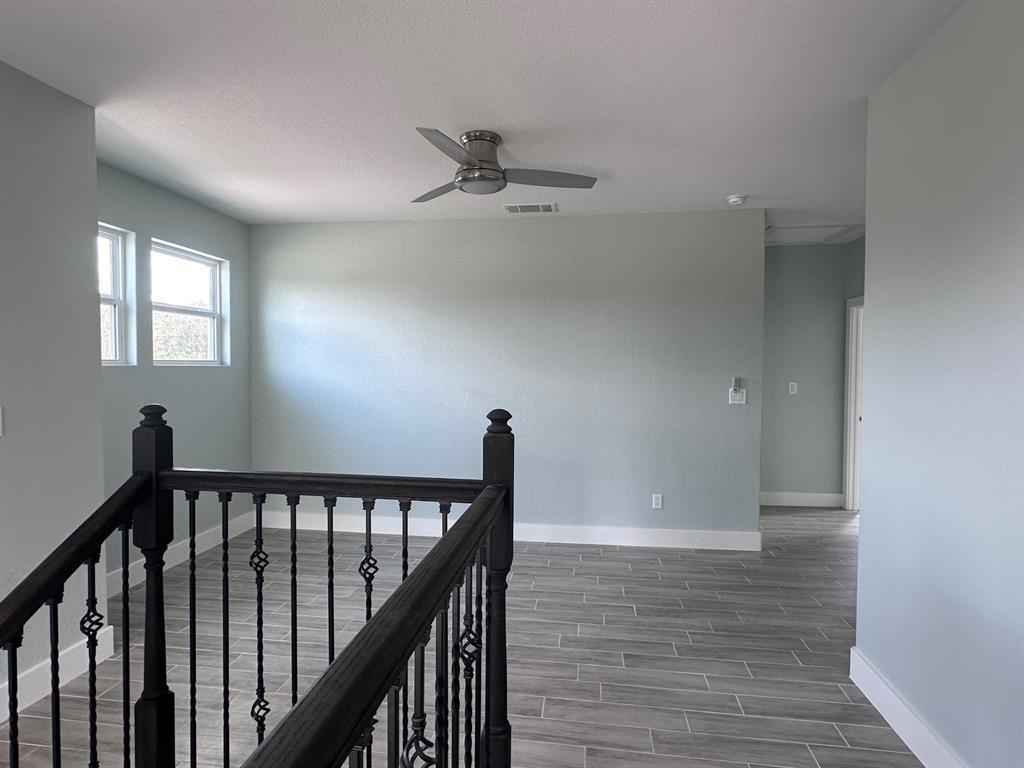 103 E Kikipua Ln, Bastrop, TX 78602