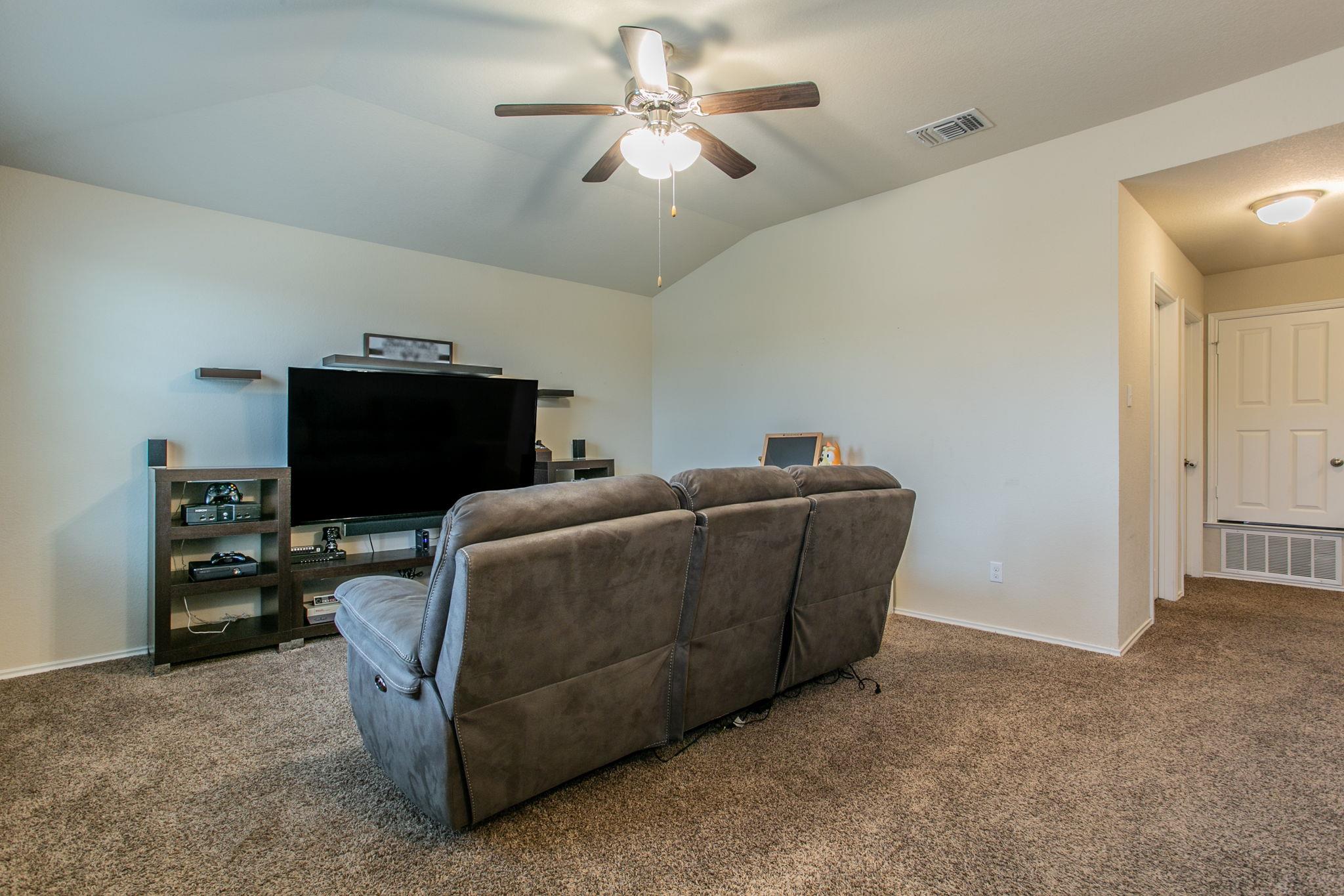 5646 Stonehaven Dr, Temple, TX 76502