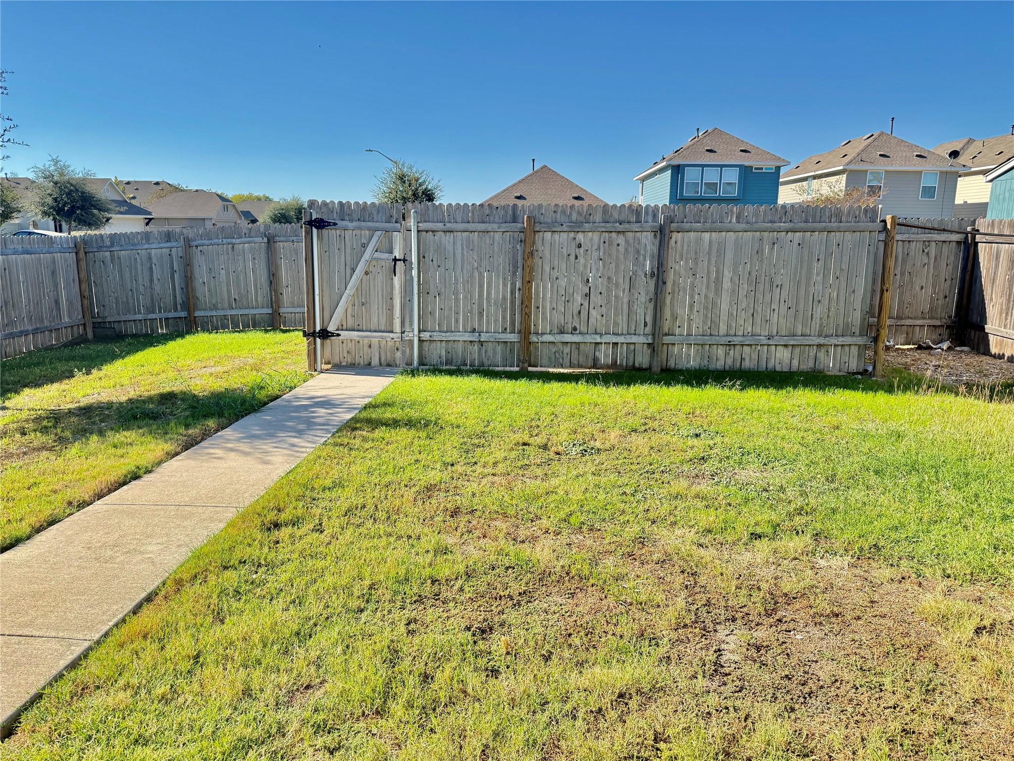 103 Frasier Dr, San Marcos, TX 78666