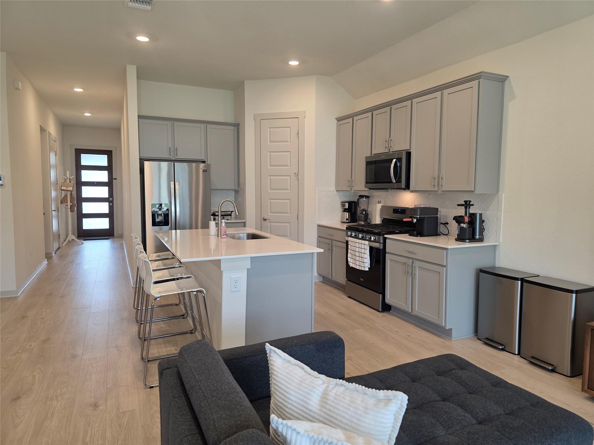 2041 Rosin Jaw Walk, Leander, TX 78641