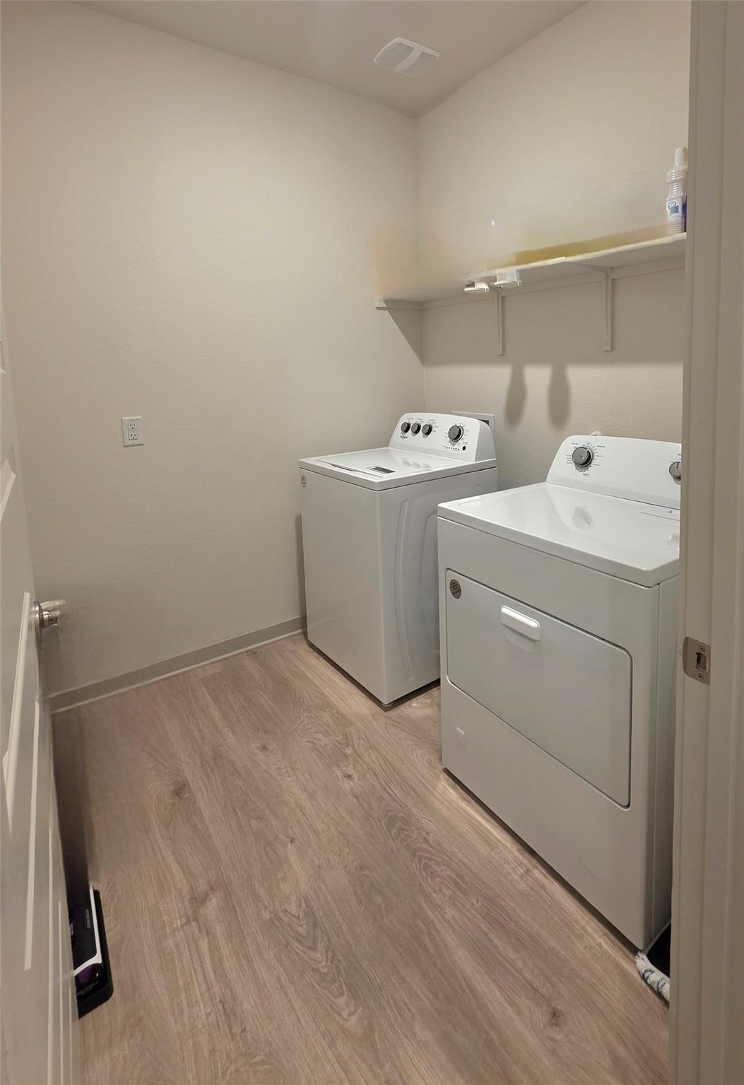 2041 Rosin Jaw Walk, Leander, TX 78641