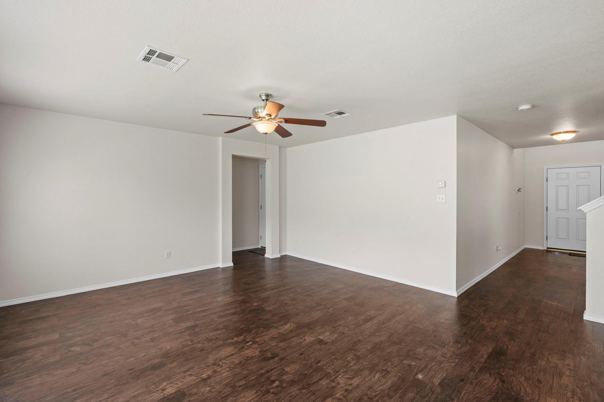 208 Dandelion Loop, Kyle, TX 78640