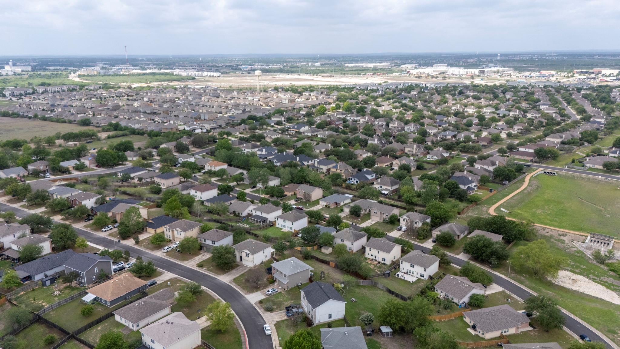 208 Dandelion Loop, Kyle, TX 78640