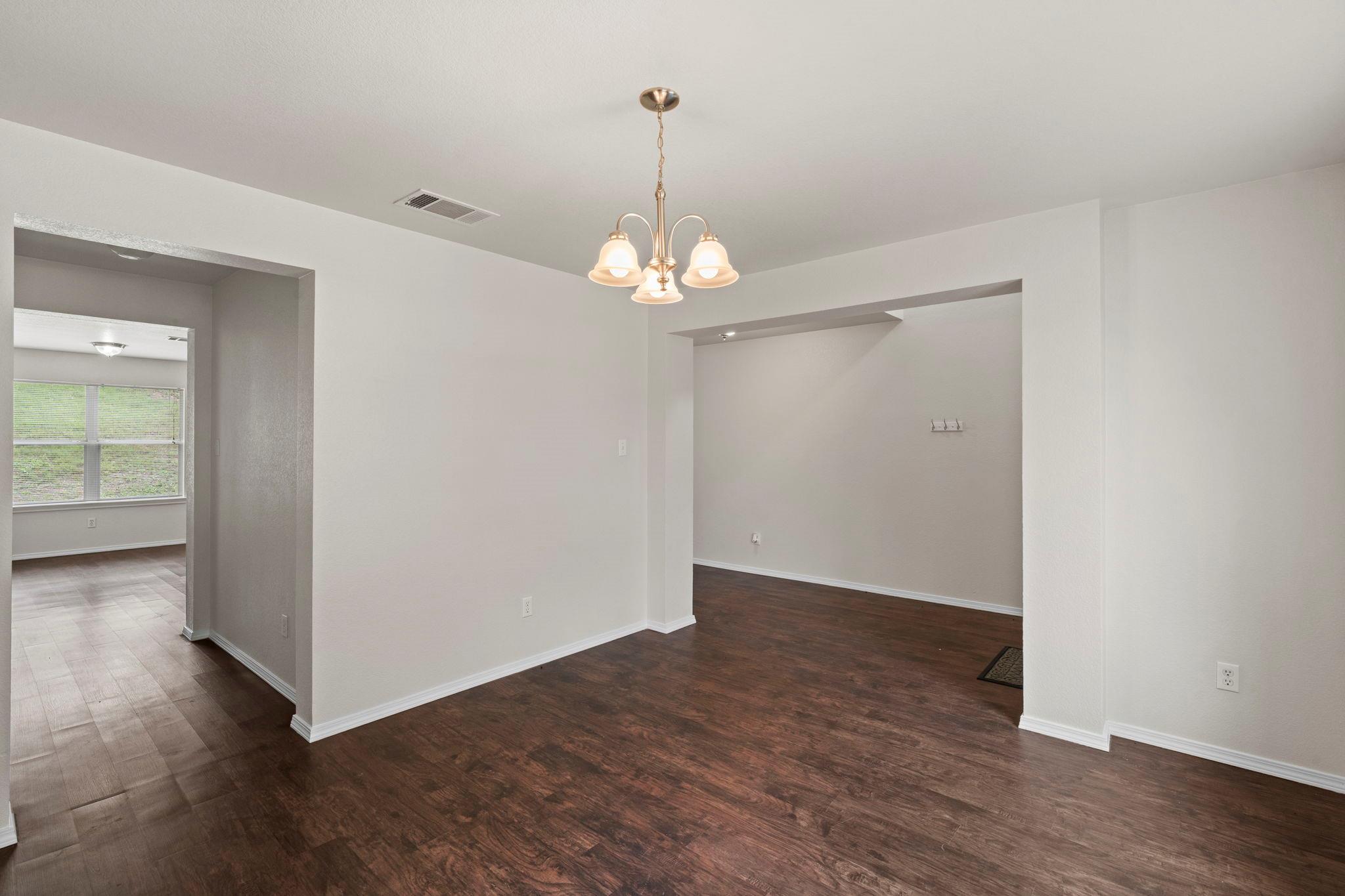 208 Dandelion Loop, Kyle, TX 78640