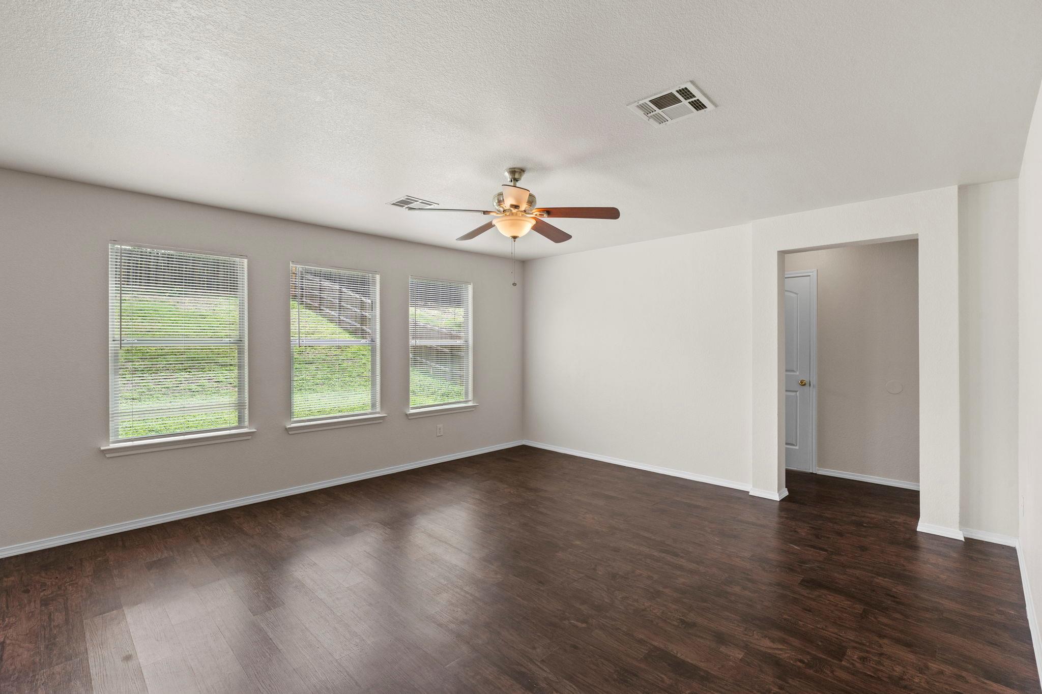 208 Dandelion Loop, Kyle, TX 78640