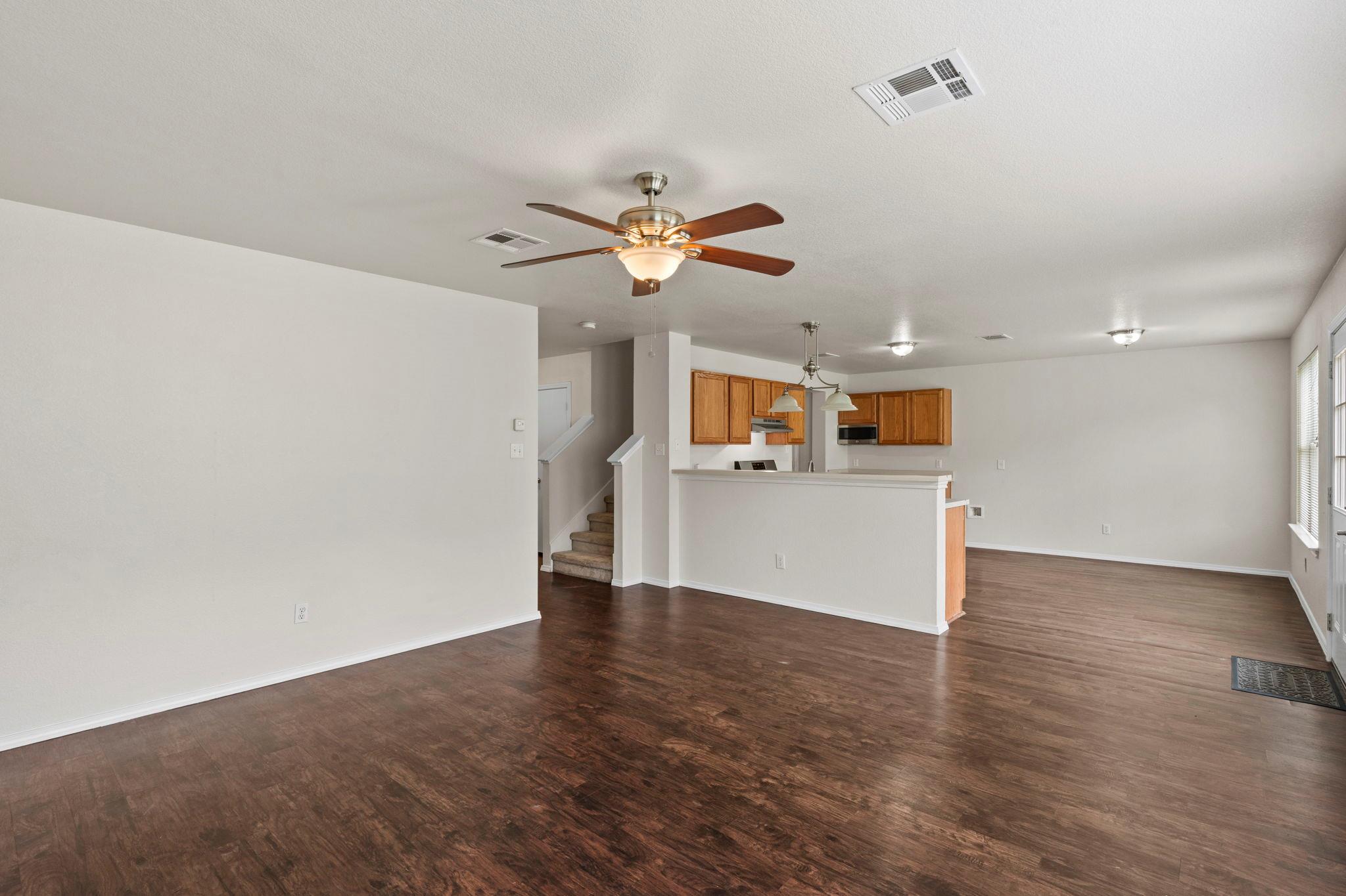 208 Dandelion Loop, Kyle, TX 78640