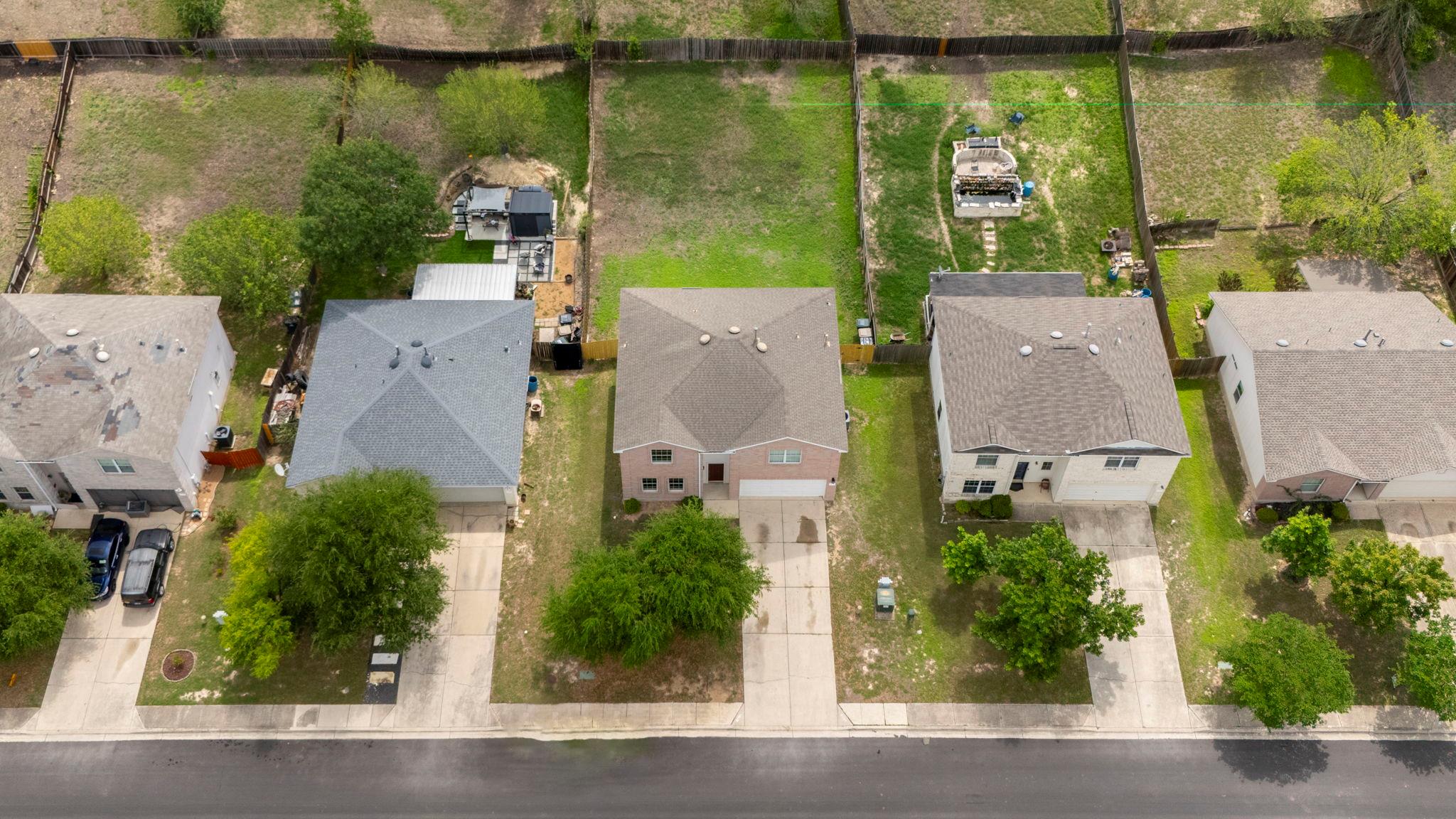 208 Dandelion Loop, Kyle, TX 78640